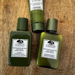 Origins Mega-Mushroom Relief & Resilience Set small travel size NWT
